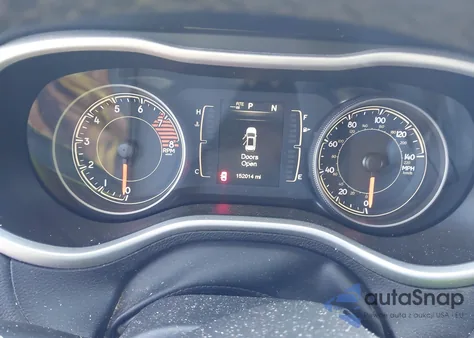 2018 Jeep Cherokee Latitude Plus Fwd из США, поврежденный, VIN 1C4PJLLXXJD573228